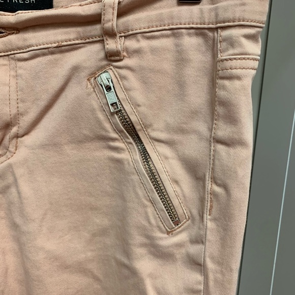 Pink legging pants - Picture 3 of 4